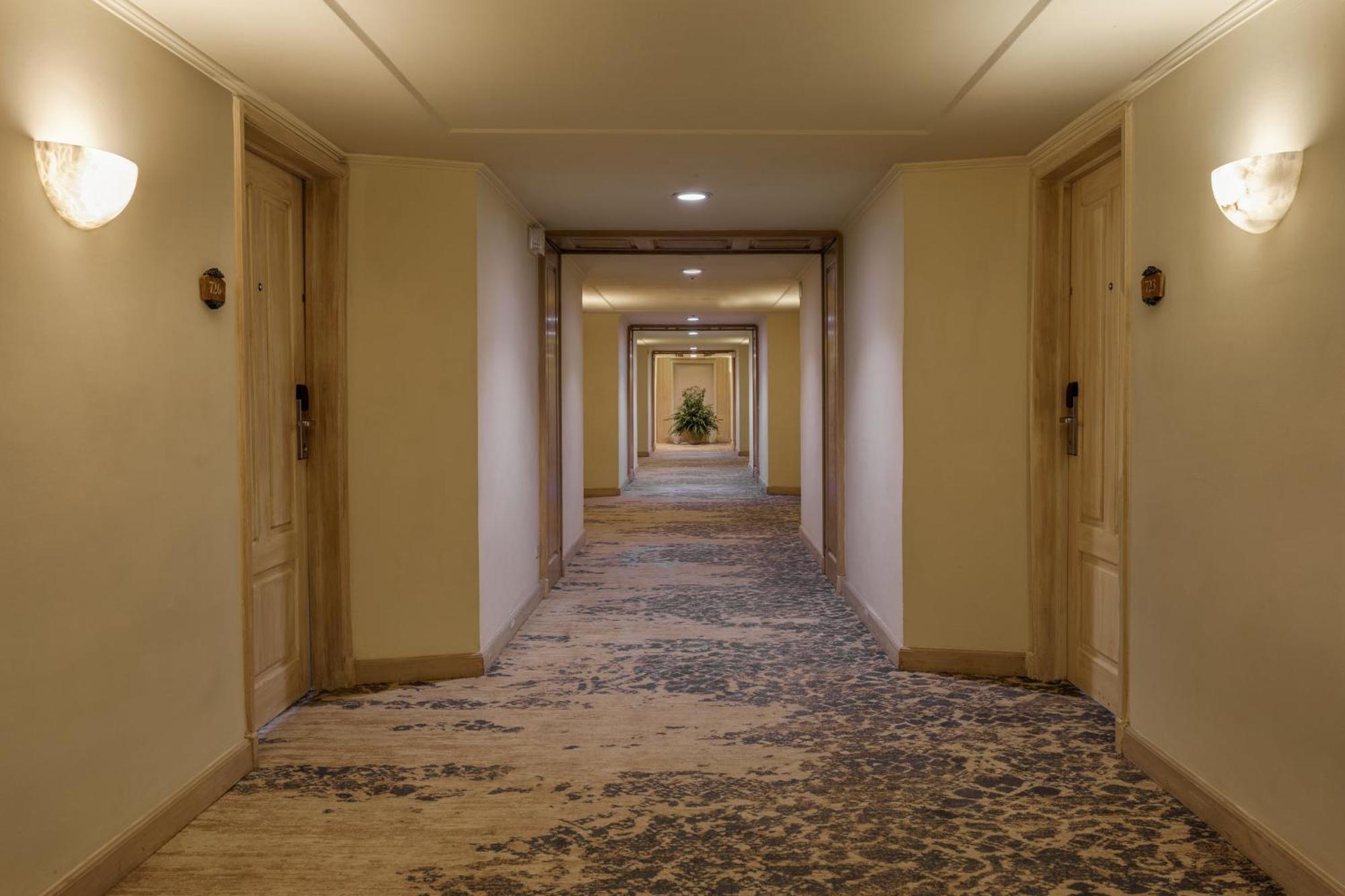 Real Intercontinental By Ihg 5*